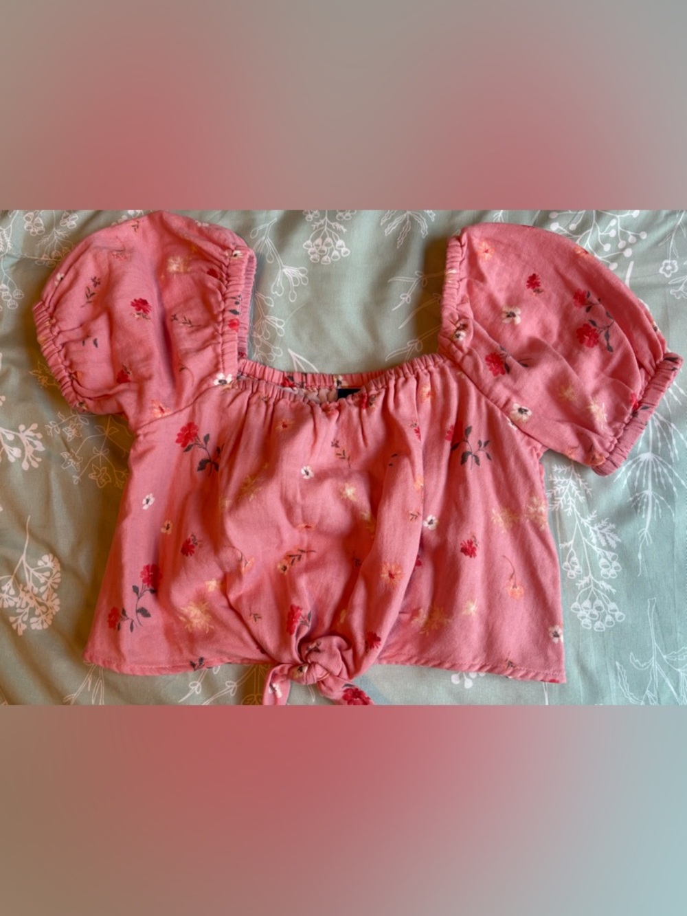 Old Navy Pink Floral Puff Sleeve Tie-Front Top